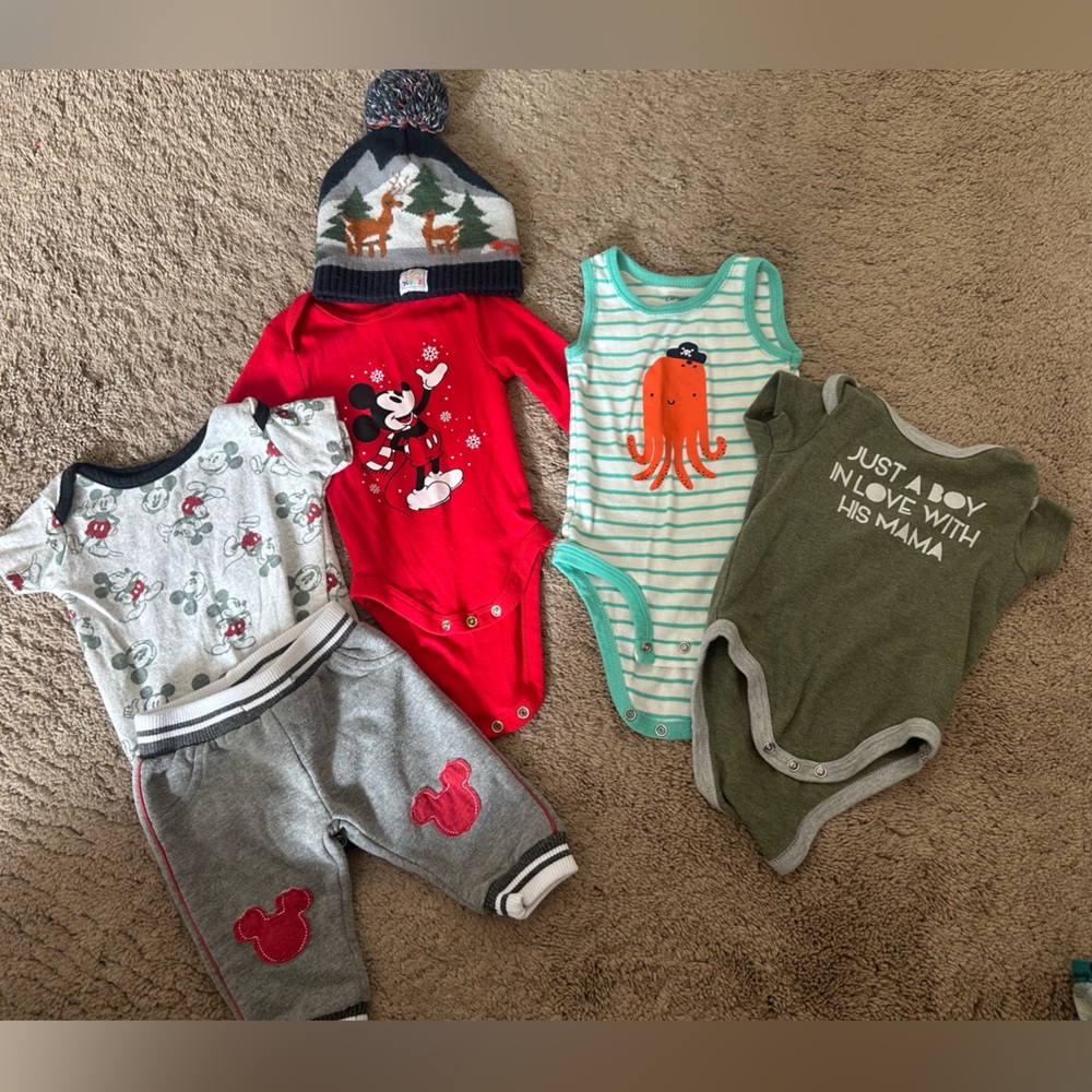 Baby clothing